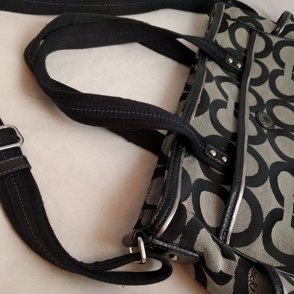 COACH multifunctional bag / diaper bag / baby bag / - Picture 6 of 8